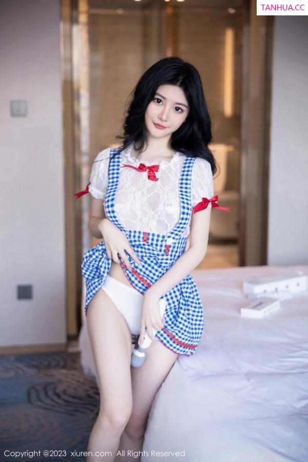   [XiuRen]高清写真图 2023.10.13 No.7509 幼幼 清纯美腿第38张图片